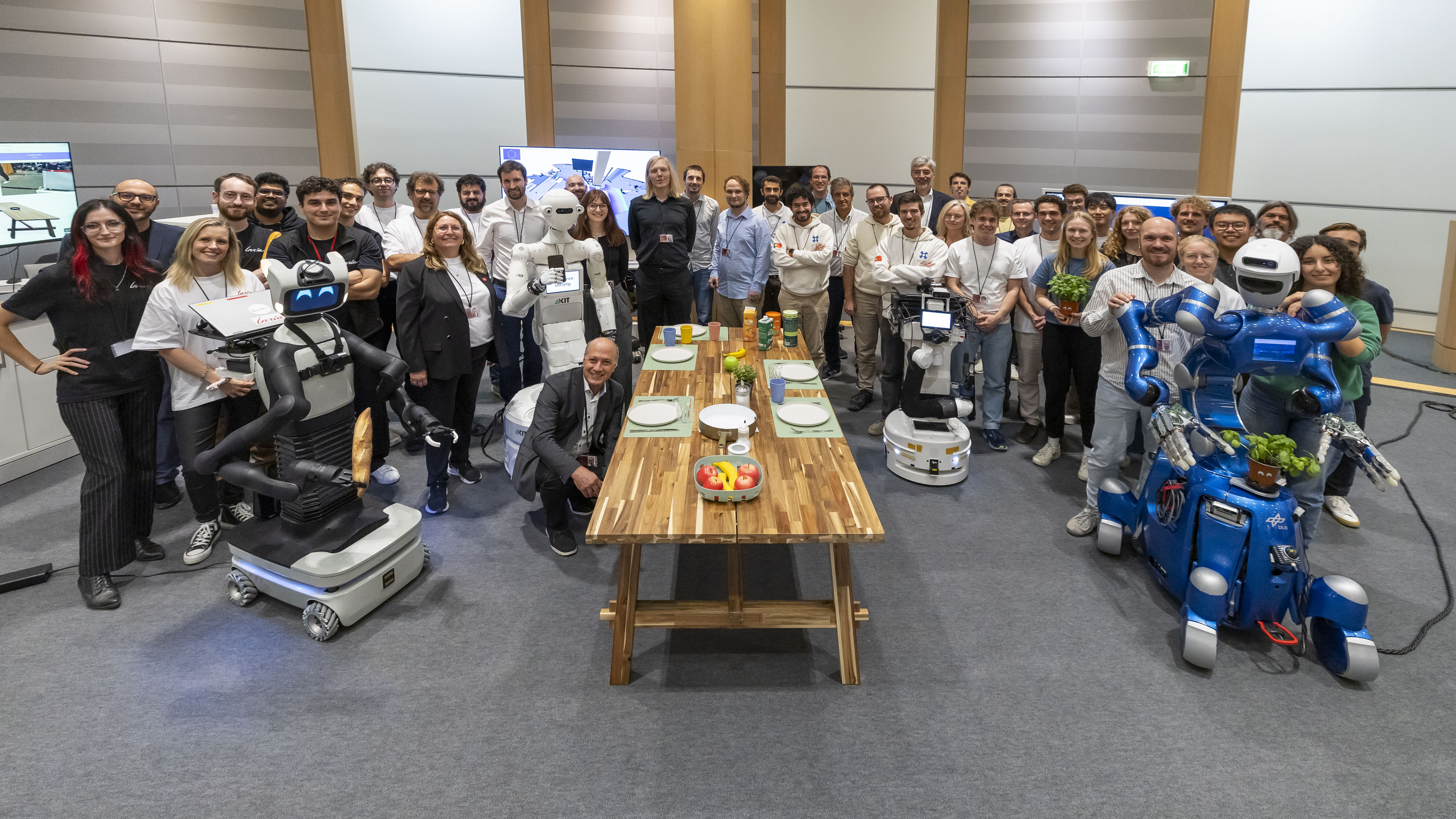 European AI-powered robotics takes centre stage at the European Parliament | euROBIN
